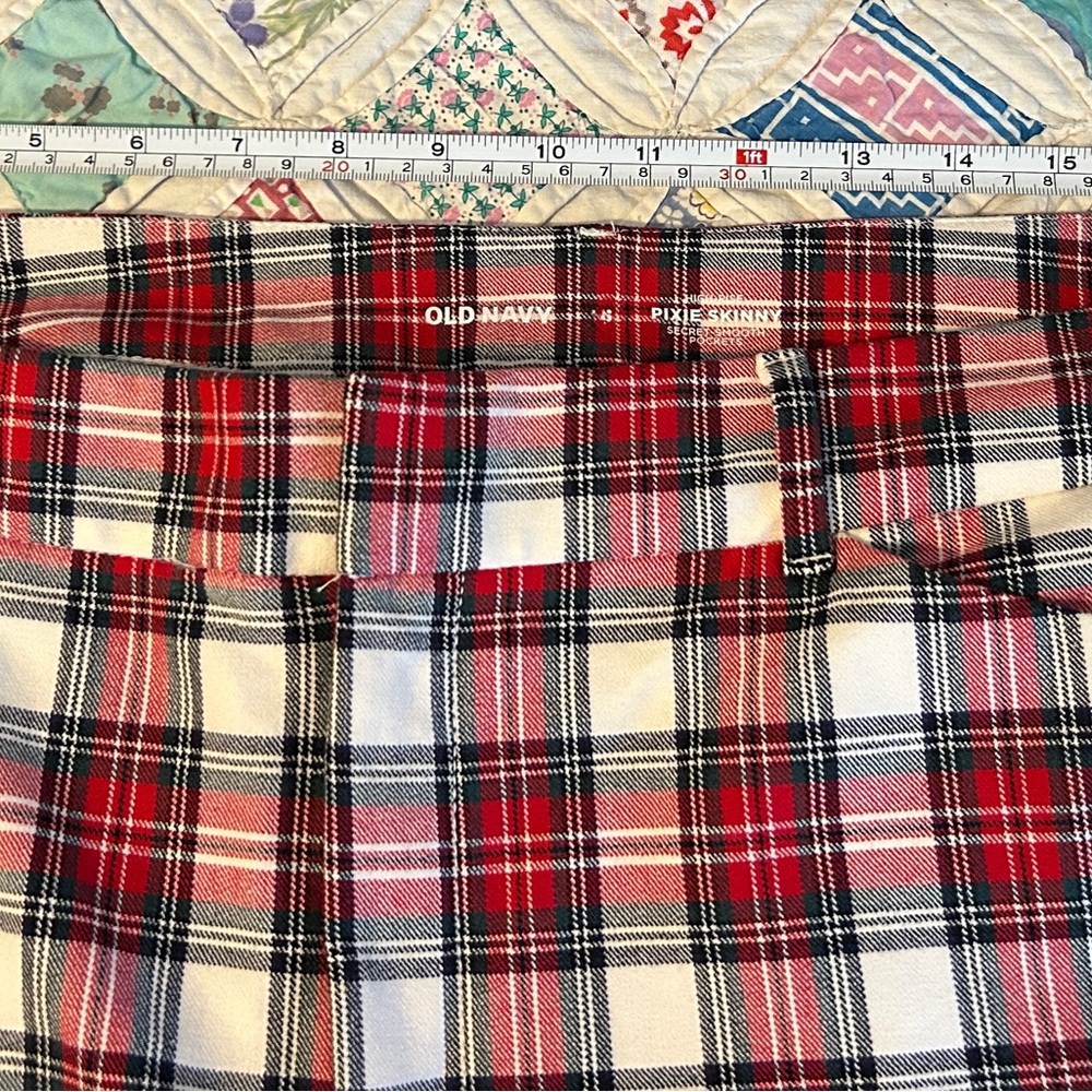 Old Navy Pixie pants Holiday plaid tartan 16 - Picture 3 of 3
